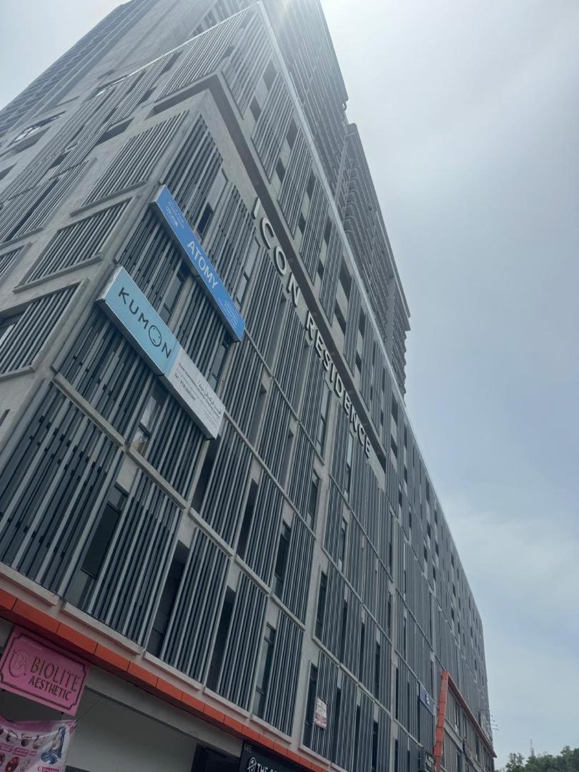 Апартаменты в Бату Бурока — 1000 кв. м., спальни: 3, собственных ванных: 2 Куала-Тренгану Экстерьер фото